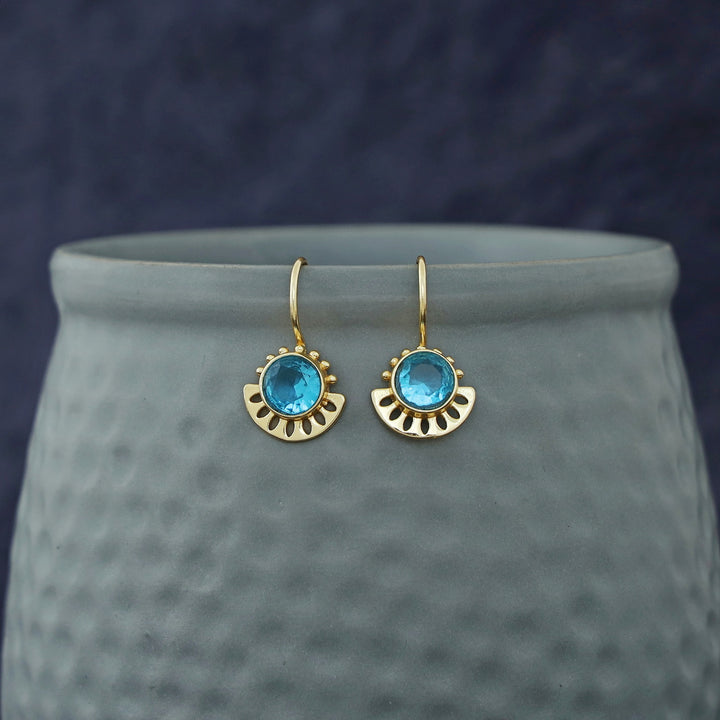 Steny Golden Glossy Stone Drop