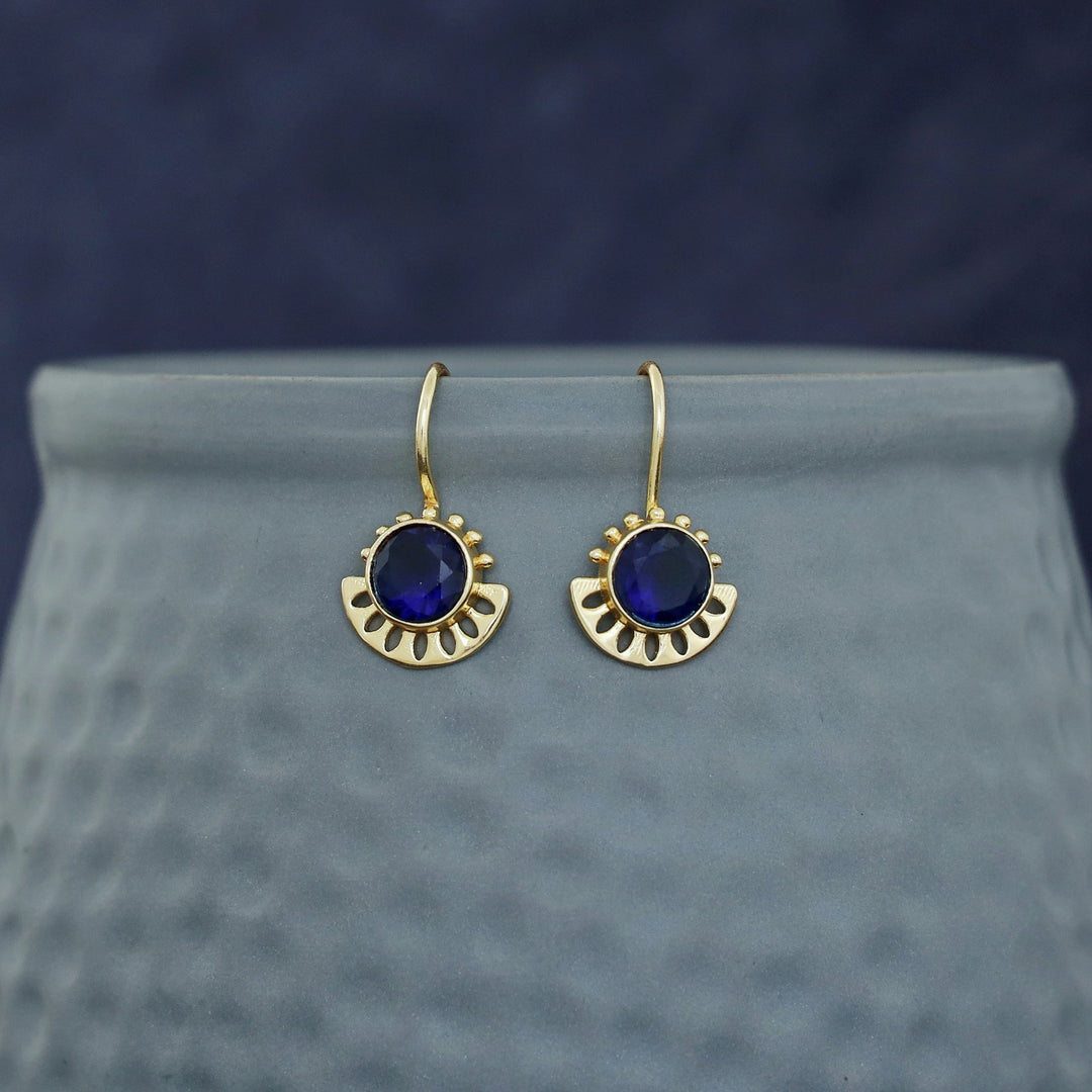 Steny Golden Glossy Stone Drop