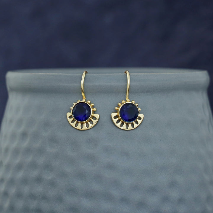 Steny Golden Glossy Stone Drop