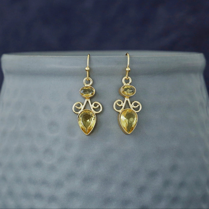 Belleza Golden Due Glossy Stone Drop