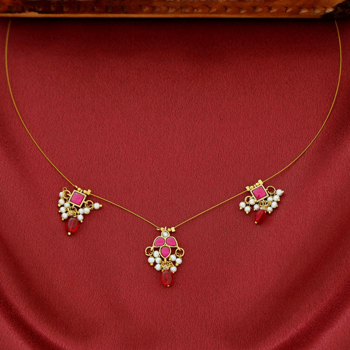 Aadhavi Jadau Kundan Pearl String Neckpiece