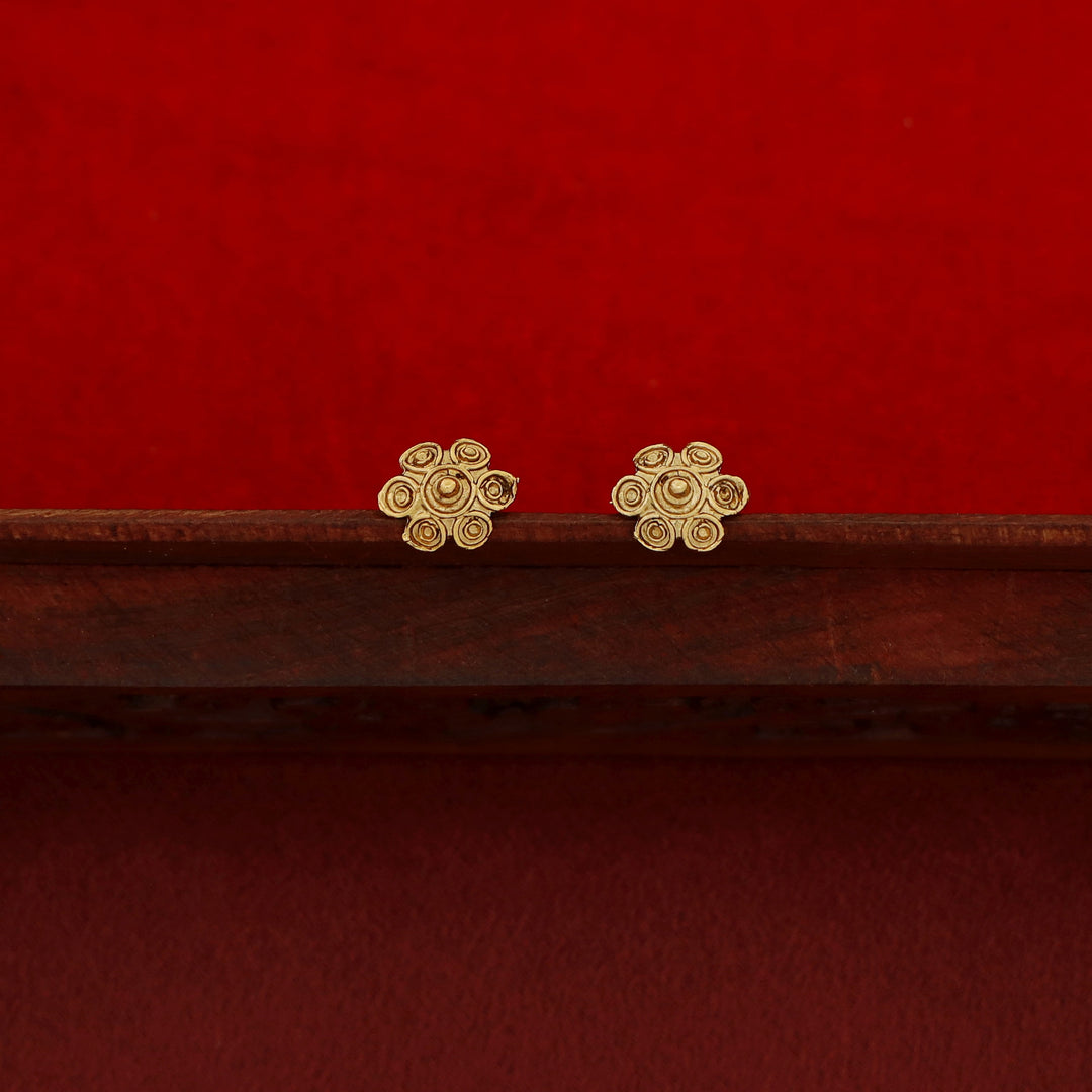 Dritika Golden Ball Choker With Stud