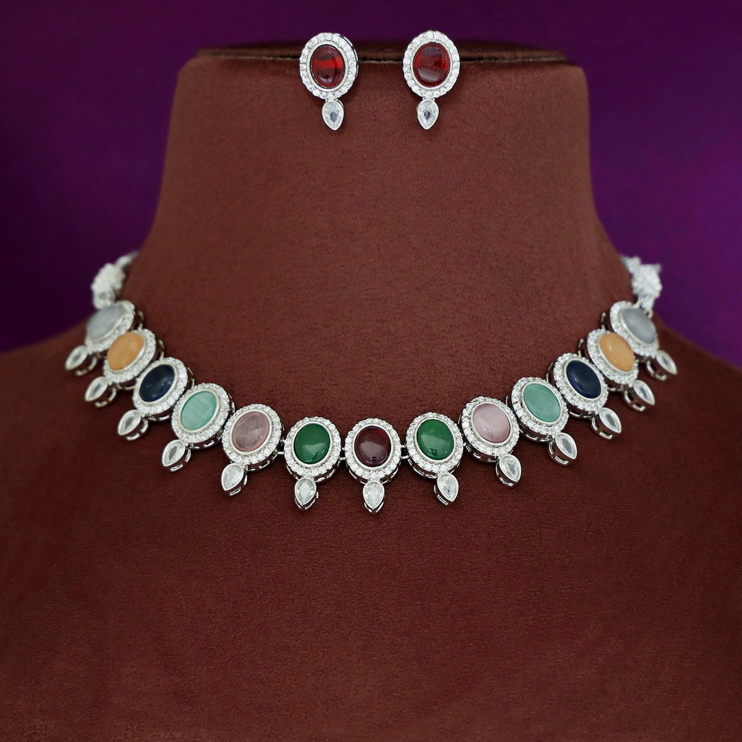 Likasa Neckpiece With Earring
