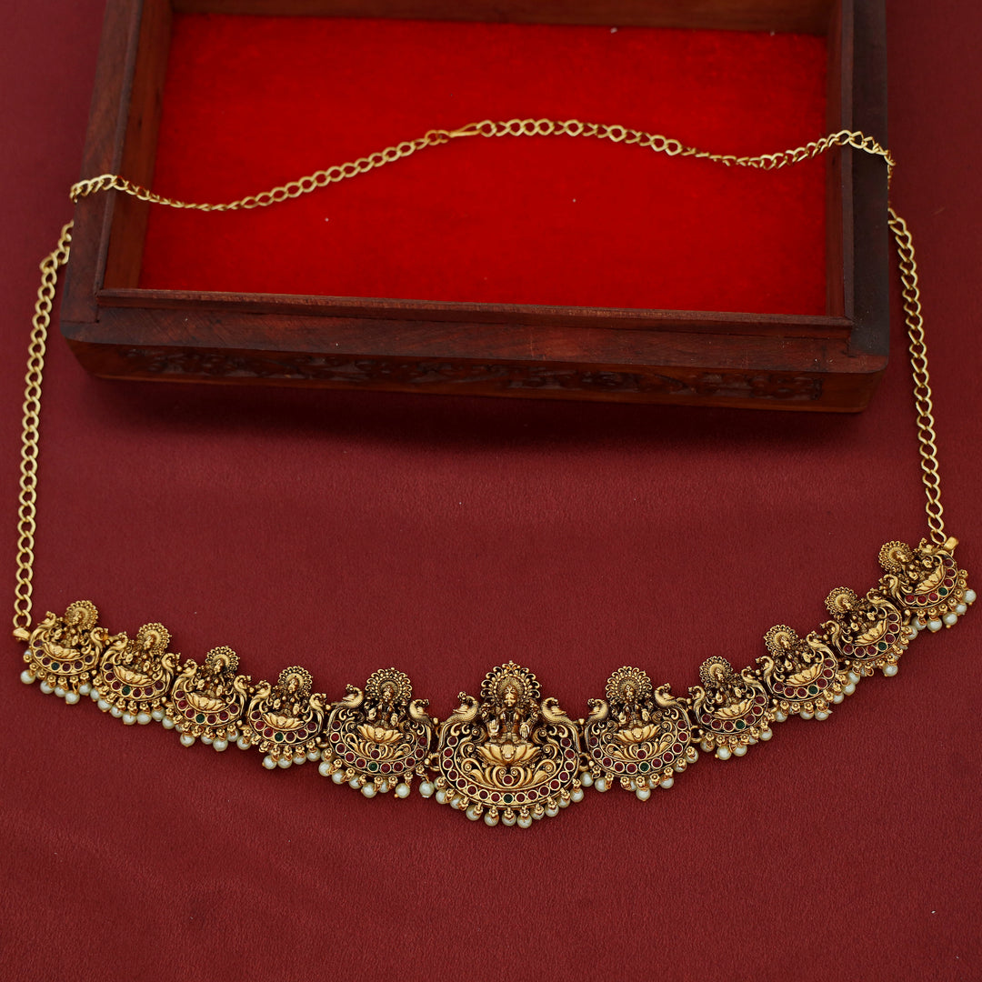 Aarshvi Devi Pearl Hip Chain