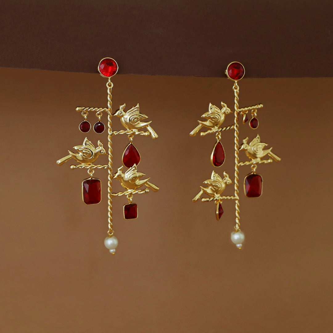 Golden Twisted Stick Tri Bird Pearl Glossy Stone Earring