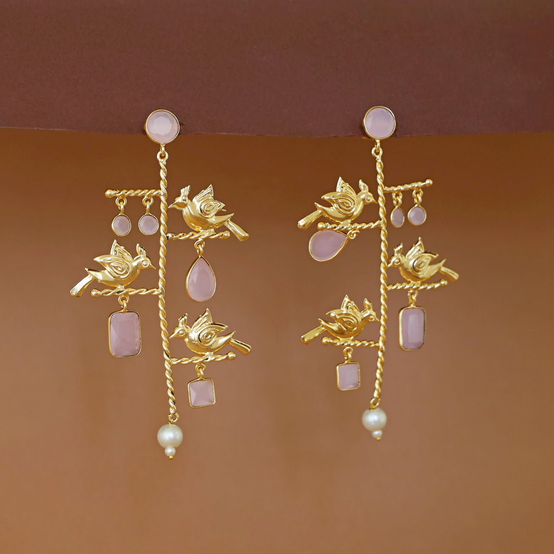 Golden Twisted Stick Tri Bird Pearl Glossy Stone Earring