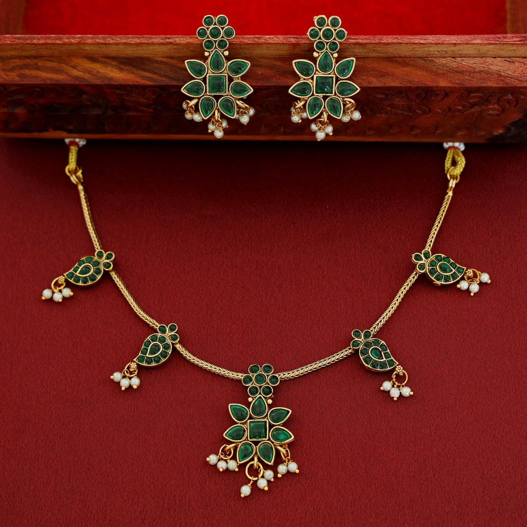 Aradhana Mango Pearl Short Neckpiece With Earring