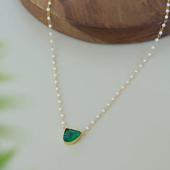 Nasmiya Dyed Stone Neckpiece