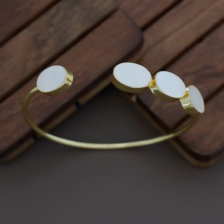 Golden 4 Oval MOP Front Open Bangle