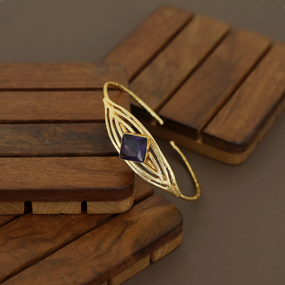 Golden Textured Diamond Glossy Stone Bangle