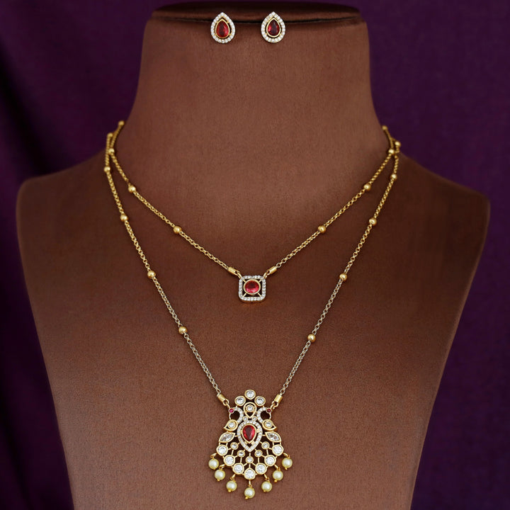 Sriddhi Two Layer Cluster Pearl Neckpiece With Earring