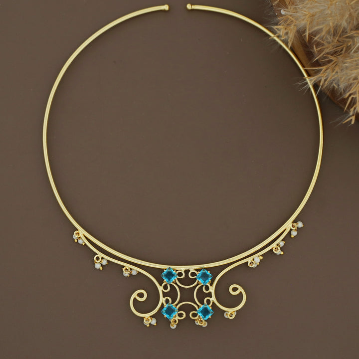 Aizah Golden Claw Glossy Stone Pearl Neck Cuff