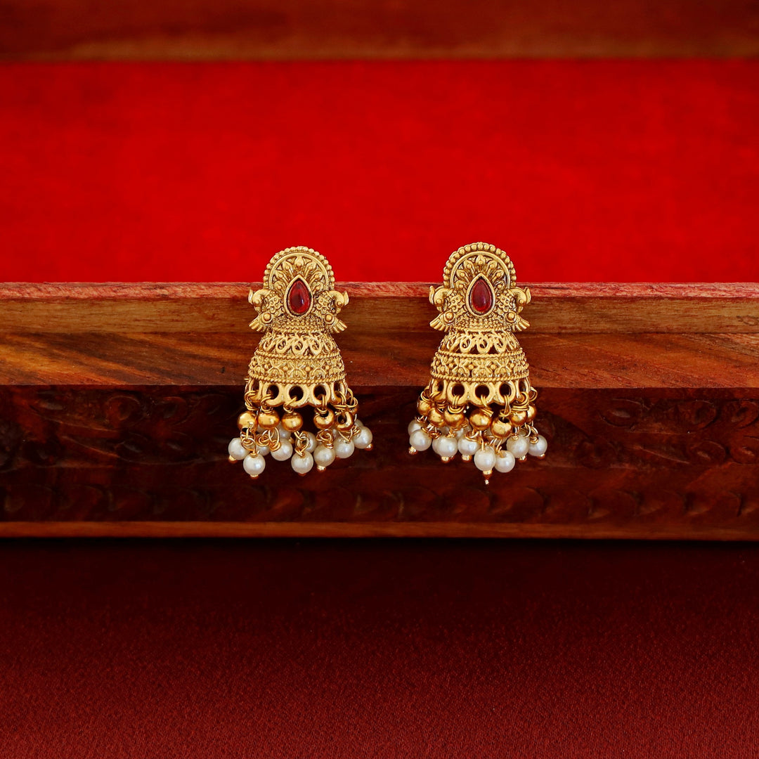 Hrithya Cluster Pearl Half Jhumka