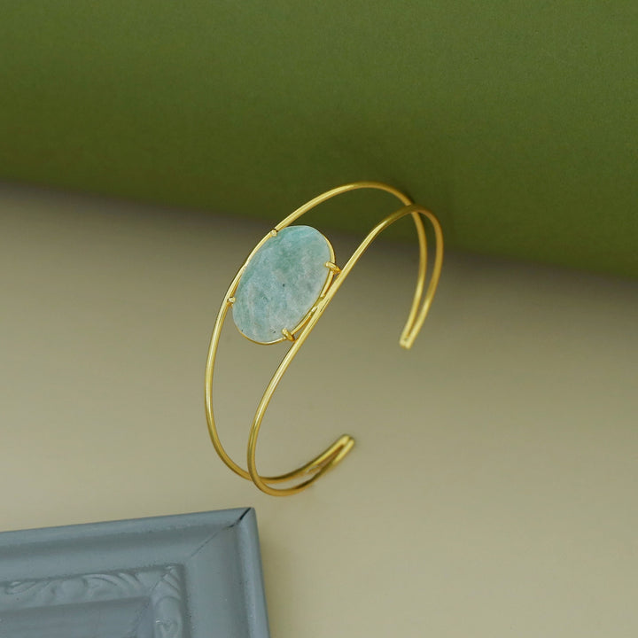 Disha Golden 2 Layer Claw Oval Stone Bangle