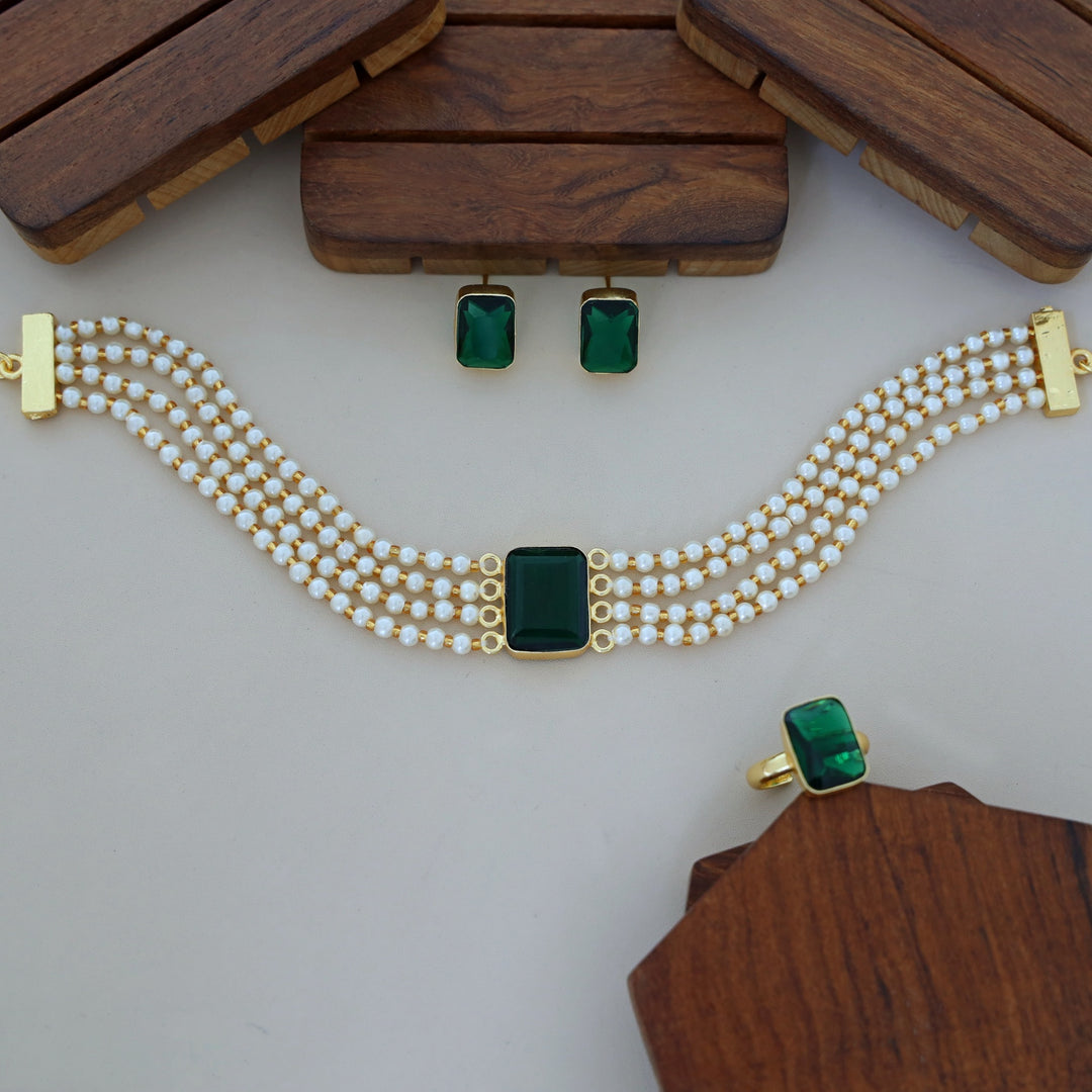 Elegant Pearl Choker Combo Set