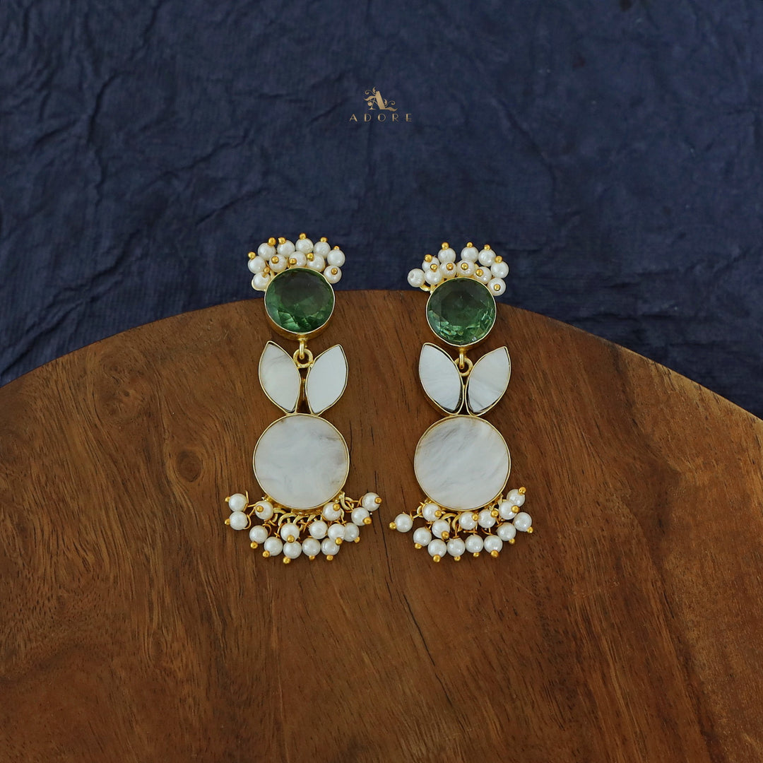 Bunny MOP Pearl Cluster Earring