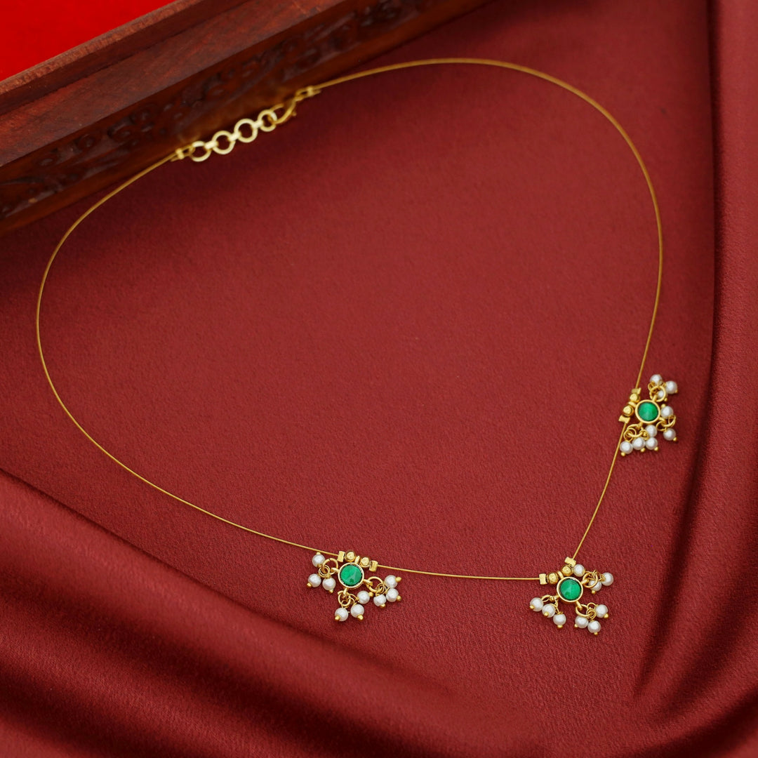 Vihara 3 Mini Circle Glossy Stone Pearl String Neckpiece