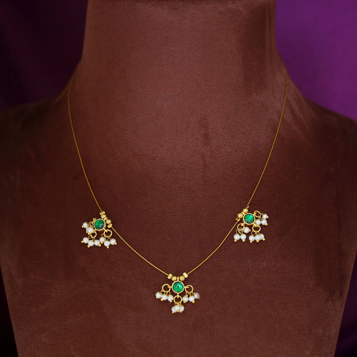 Vihara 3 Mini Circle Glossy Stone Pearl String Neckpiece