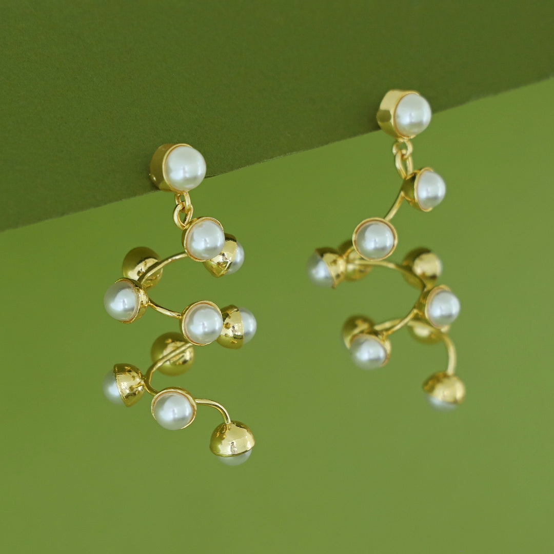 Kamini Golden Spiral Bunch Pearl Earring