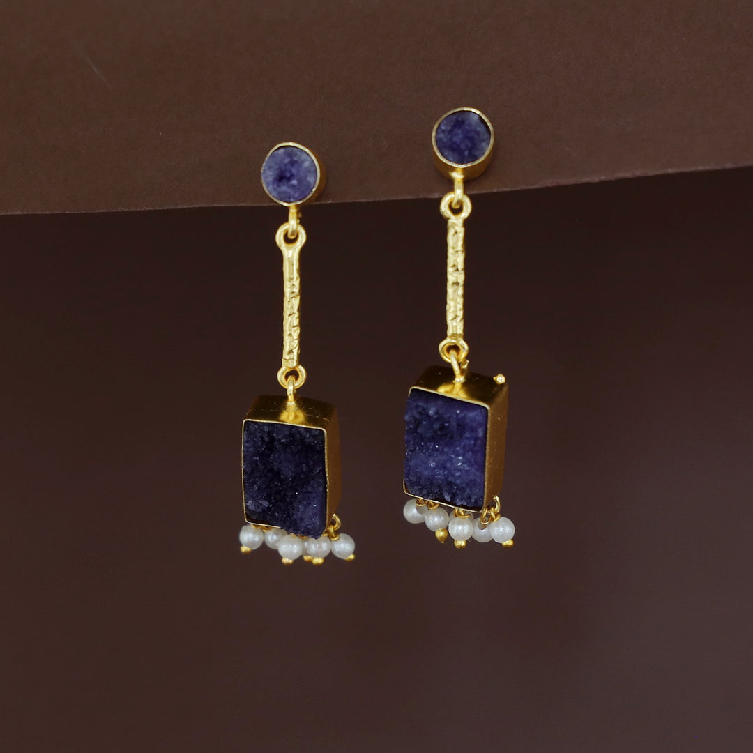 Mira Mini Circle Pendulum Rectangle Druzy Pearl Earring