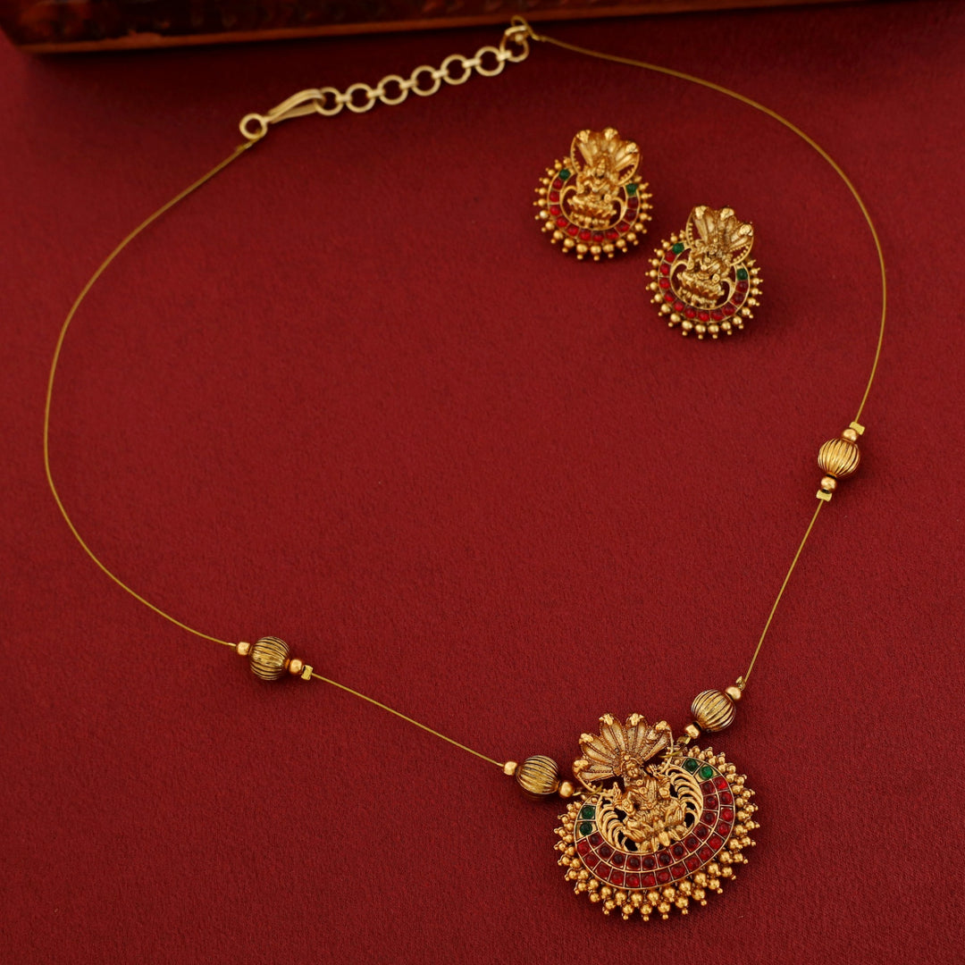 Naga Lakshmi Pendant String Neckpiece