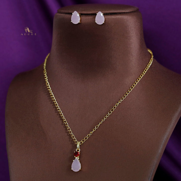 Elara Glossy Claw Round Drop Short Neckpiece with Stud