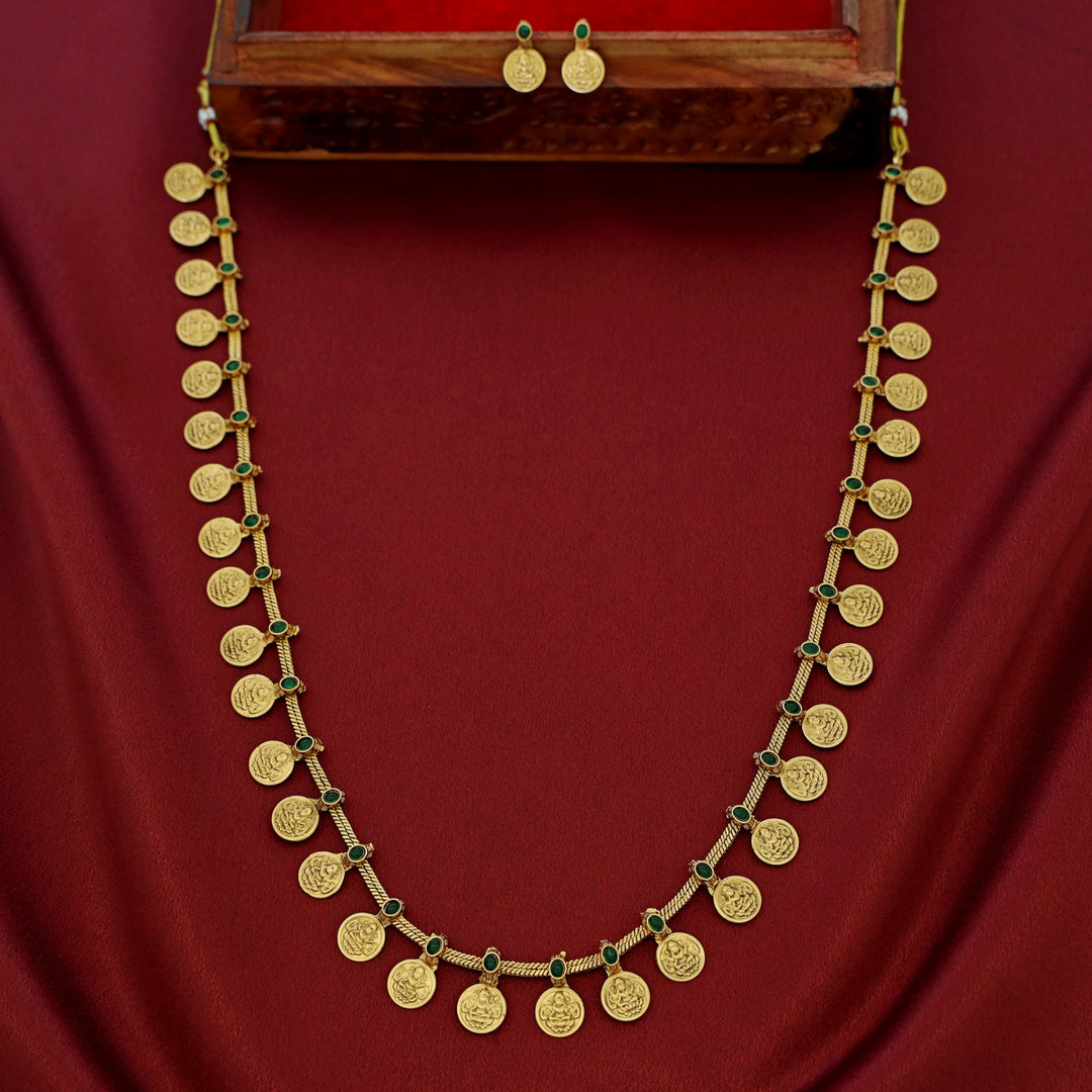 Samvitha Devi Kashi Long Neckpiece with Earring