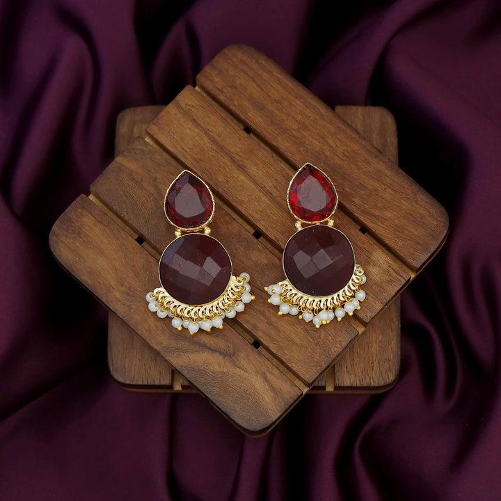 Tilak Drop Circle Raw + Glossy Stone Cluster Pearl Earring