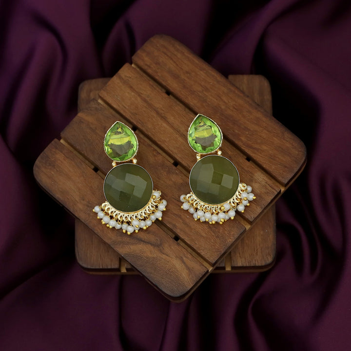 Tilak Drop Circle Raw + Glossy Stone Cluster Pearl Earring