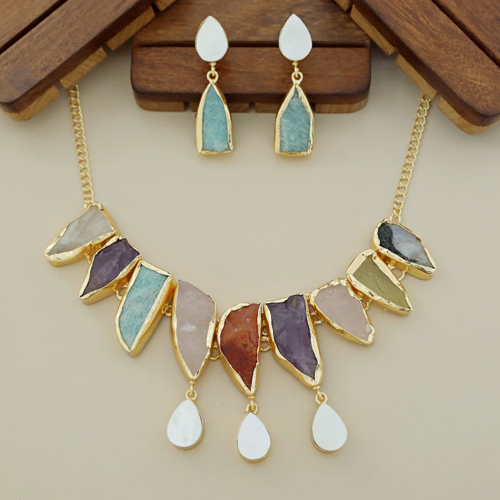 Augusta MOP + Dyed + Raw Stone Short Neckpiece With Earring