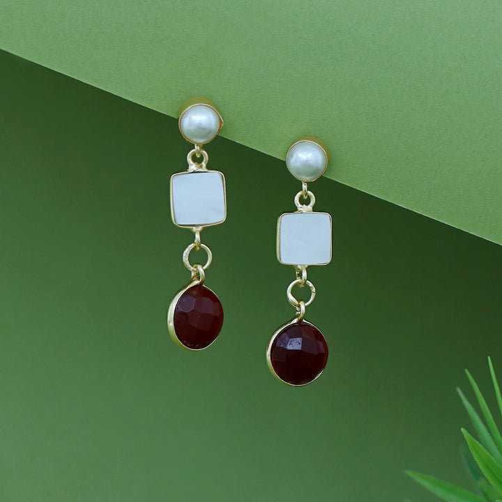 Renosa MOP + Glossy Pearl Earring