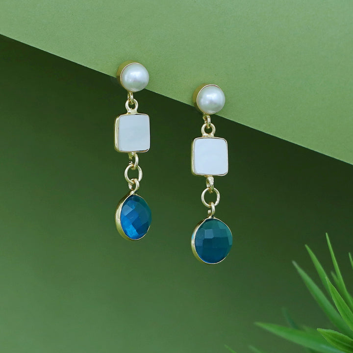 Renosa MOP + Glossy Pearl Earring