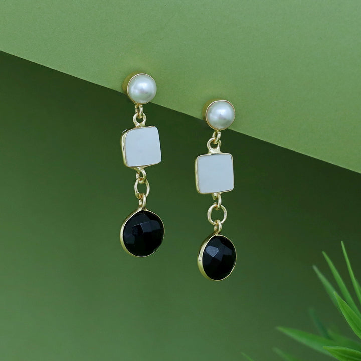 Renosa MOP + Glossy Pearl Earring