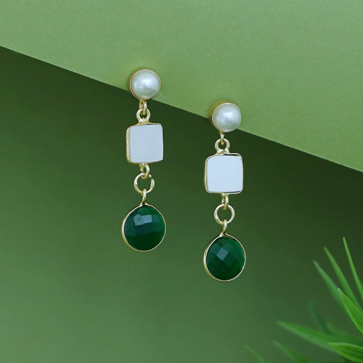 Renosa MOP + Glossy Pearl Earring