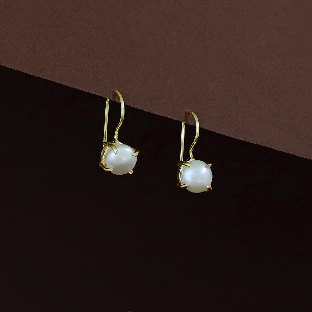 Megha Golden Pearl Claw Drop