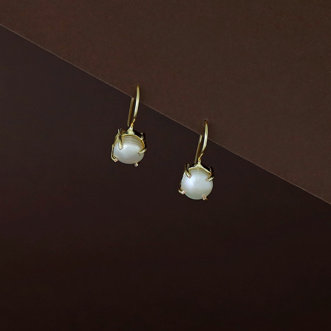 Megha Golden Pearl Claw Drop