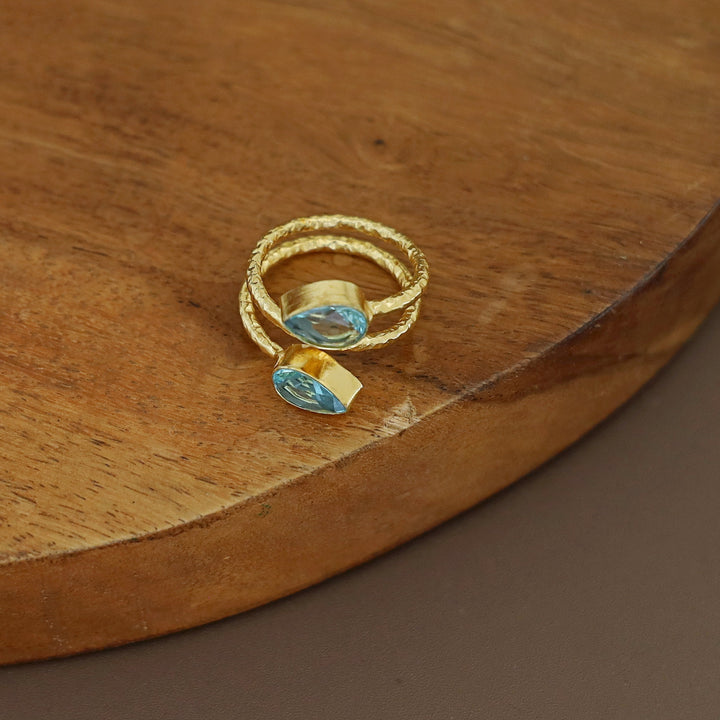 Golden Spiral Due Drop Glossy Ring