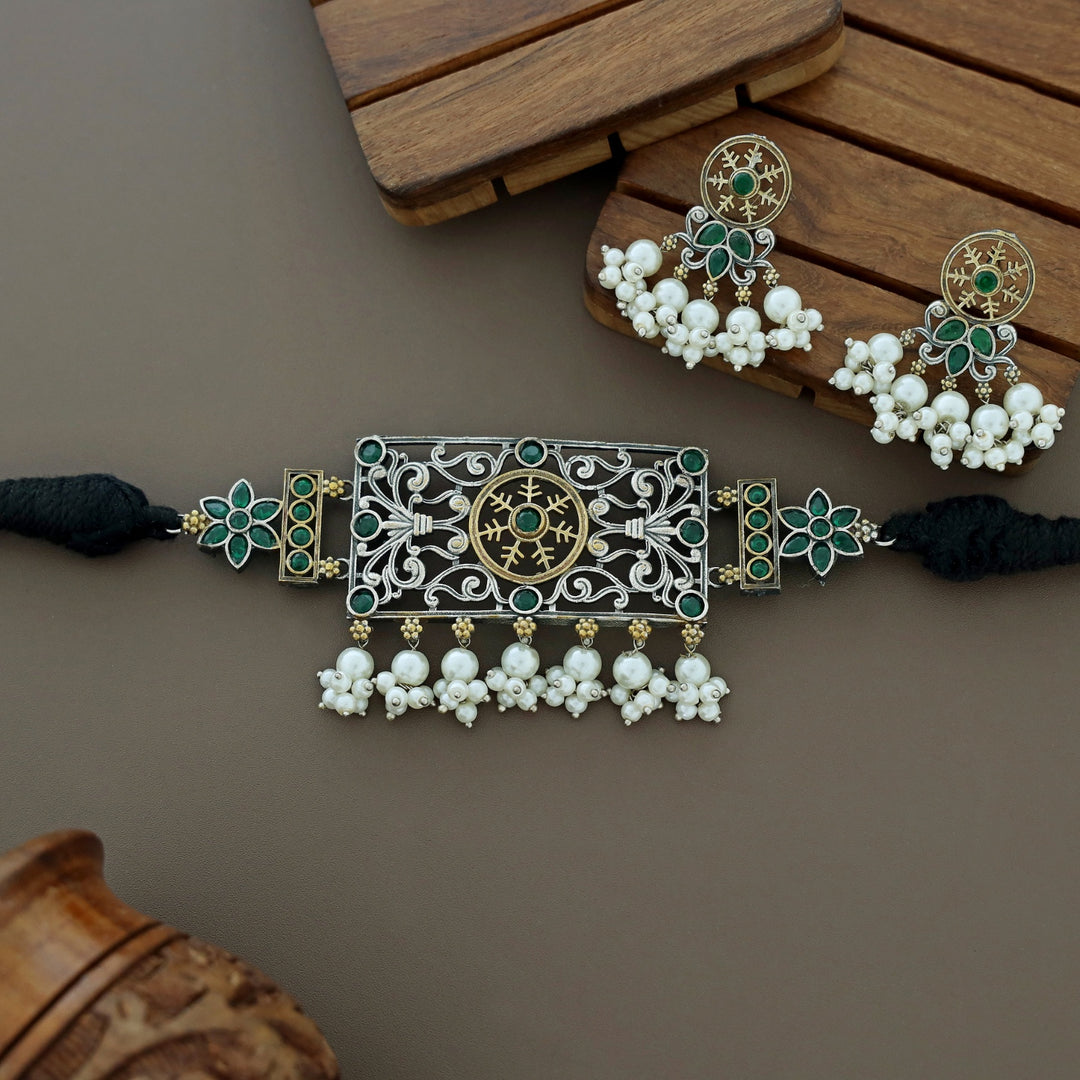 Xenia Rectangle Flower Pearl Choker With Earring