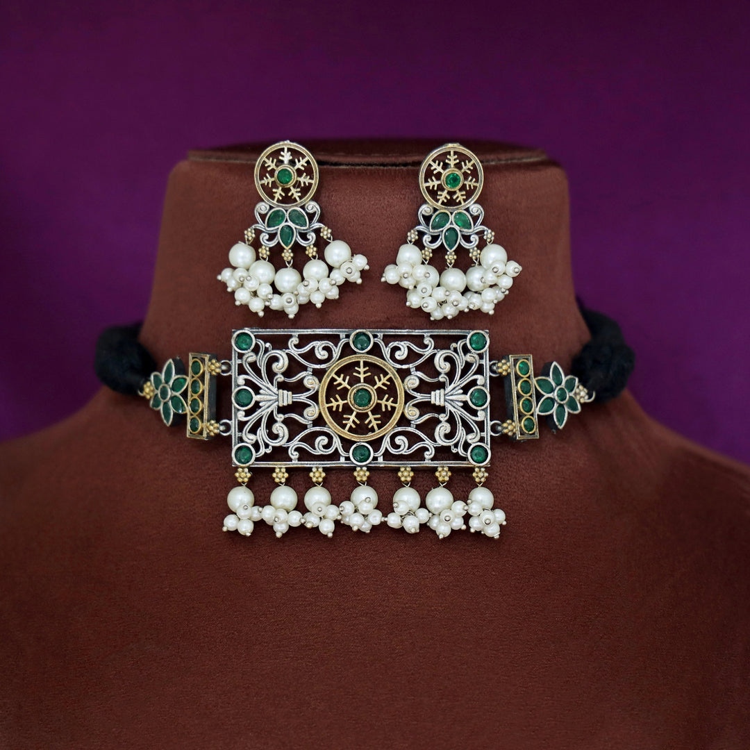 Xenia Rectangle Flower Pearl Choker With Earring