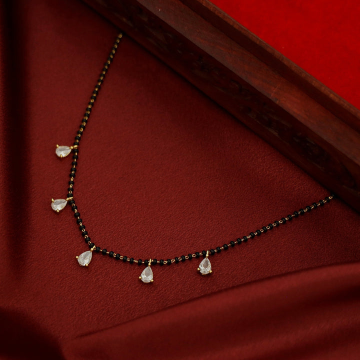 Kamini 5 Drop Stone Short Mangalsutra