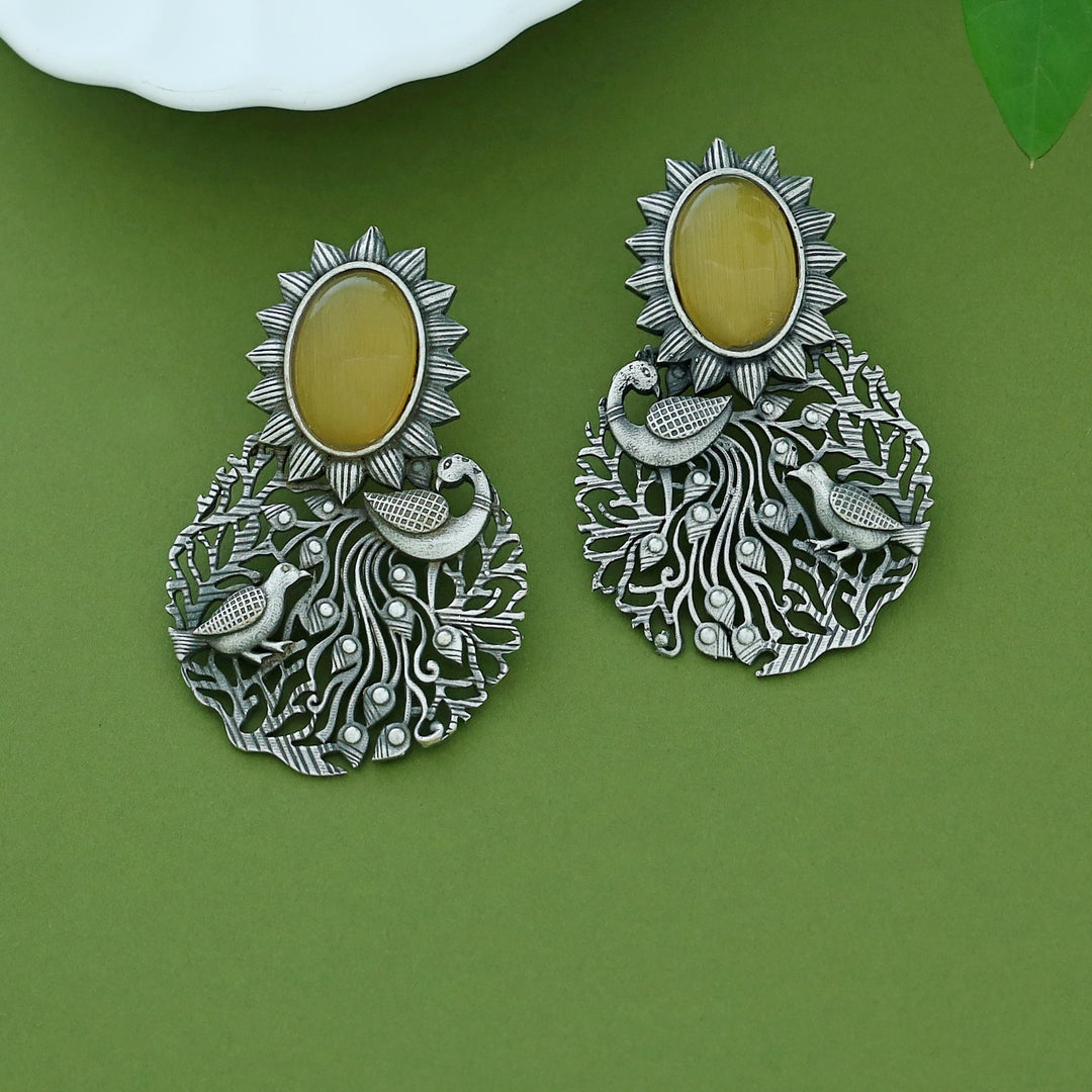 Zahra Mayura Bird Oval Glossy Earring