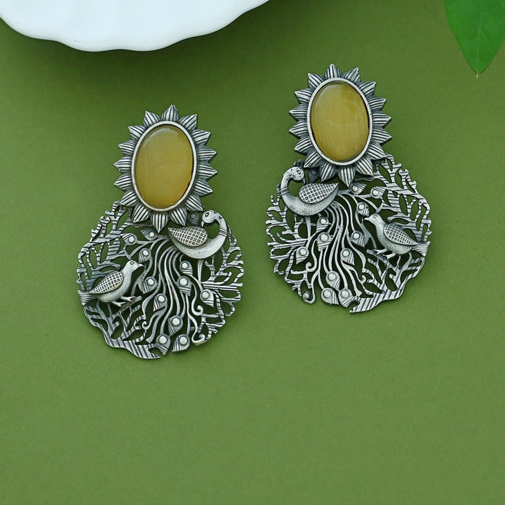 Zahra Mayura Bird Oval Glossy Earring