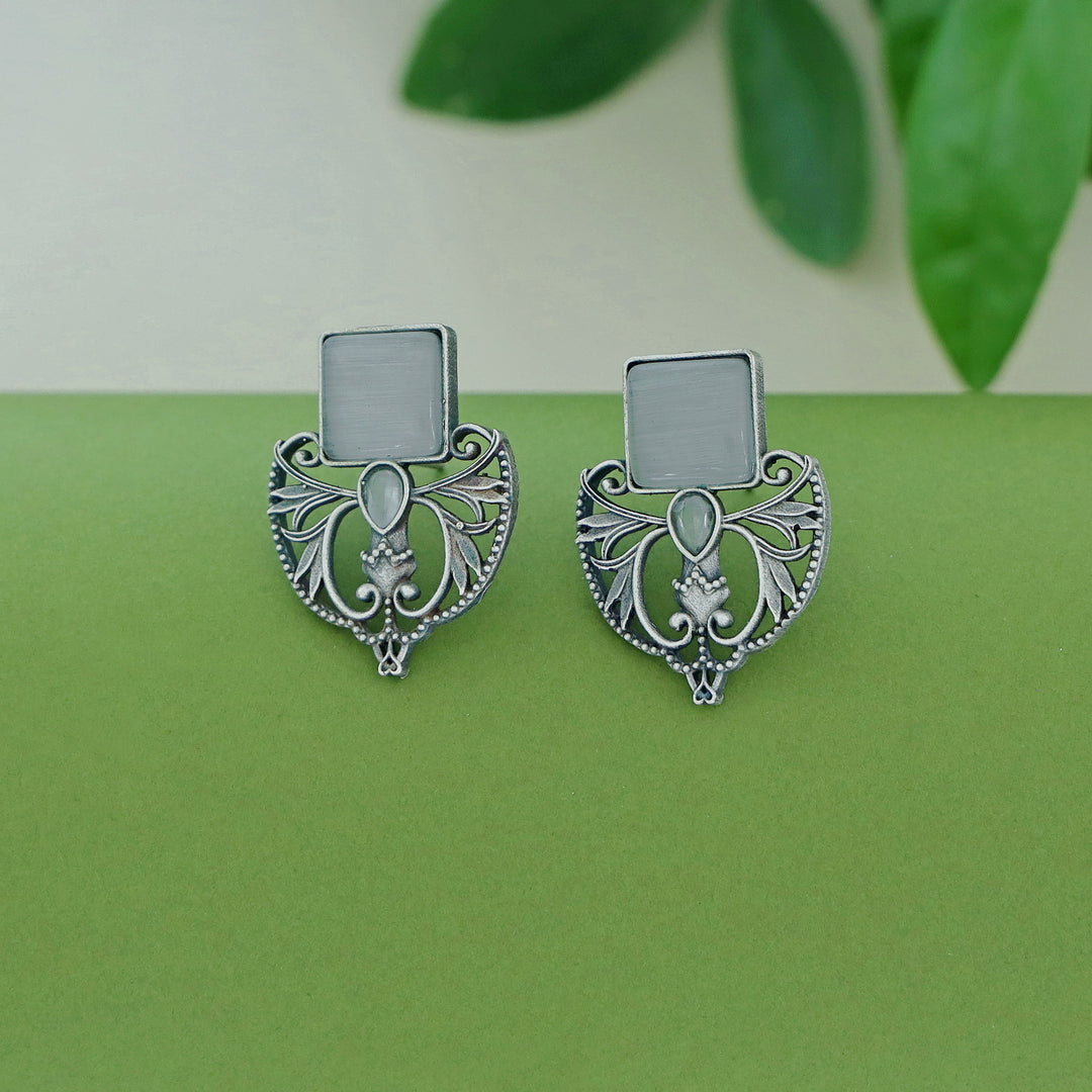 Keziah Antique Square Glossy Earring