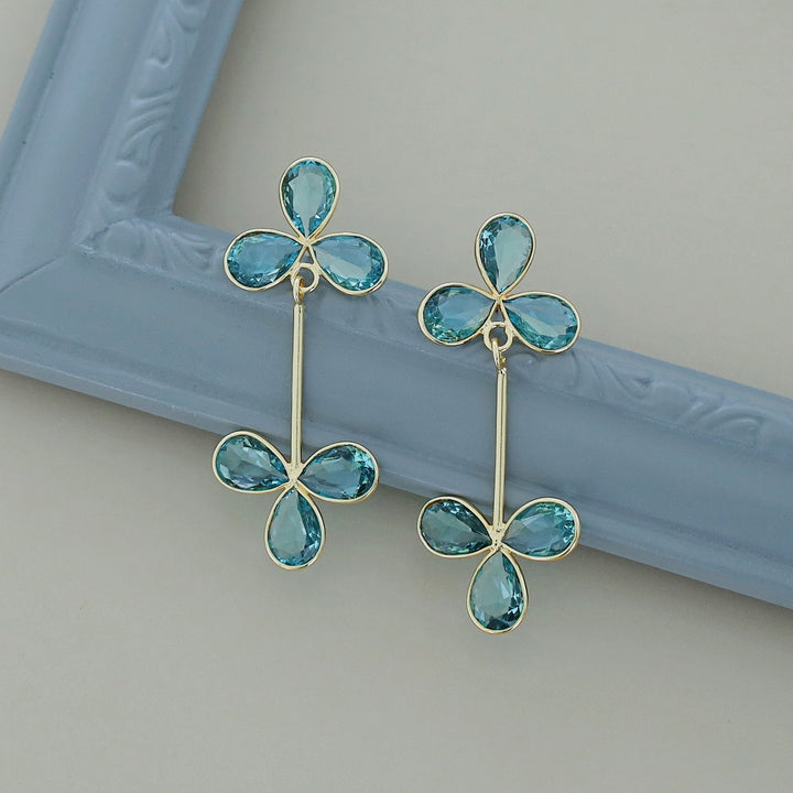 Yareli 3 Petal Floral Earring