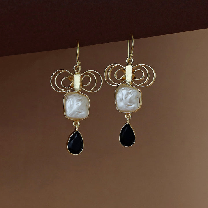 Zendaya Golden Baw Baroque Glossy Drop