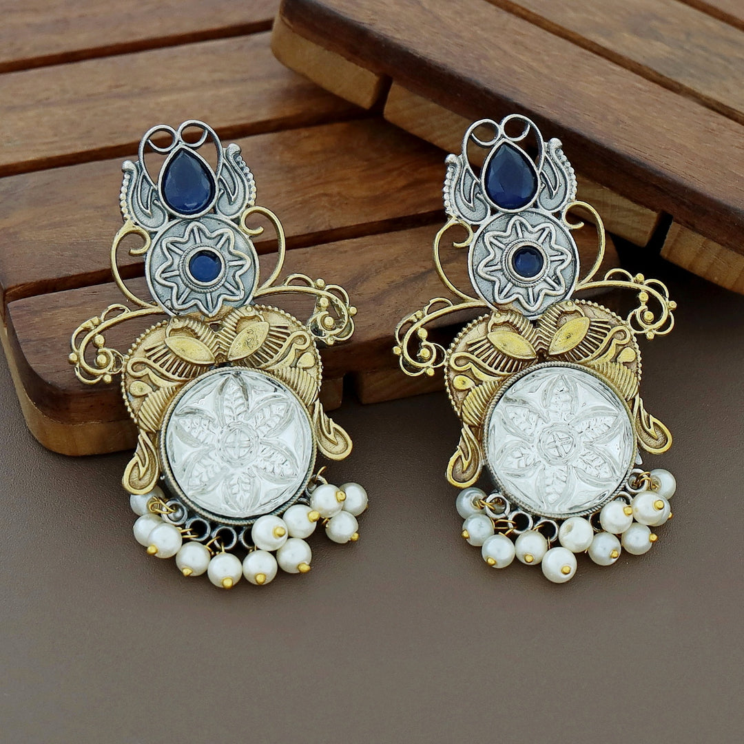 Zelda Dual Tone Mayura Pearl Earring