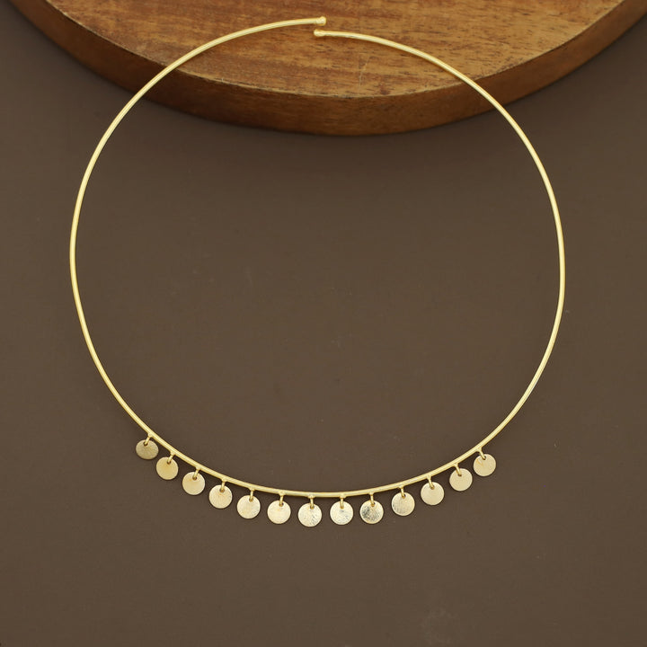 Mini Textured Circle Neck Cuff