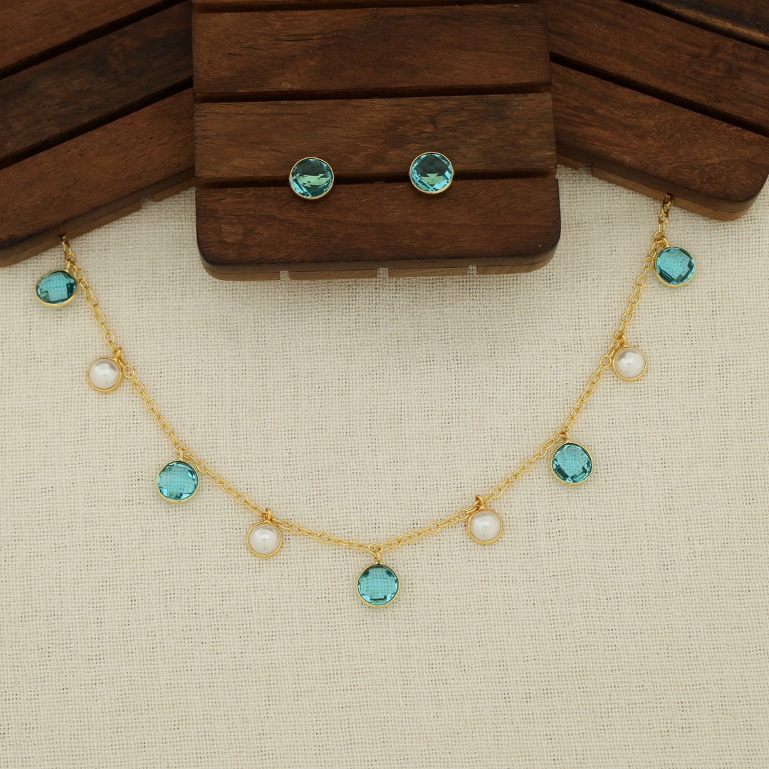 Mihaara Pearl Neckpiece With Stud (Colour Option)