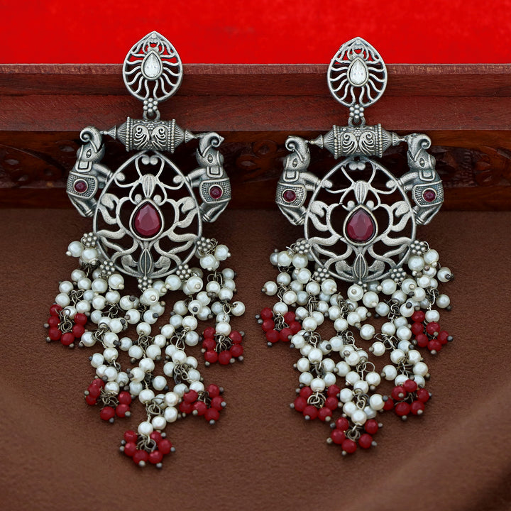 Nina Twin Airavat Hanging Bunch Pearl Earring