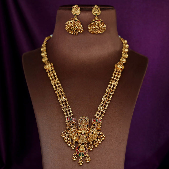 Saayuthra Lakshmi Mayura Bridal Neckpiece With Earring